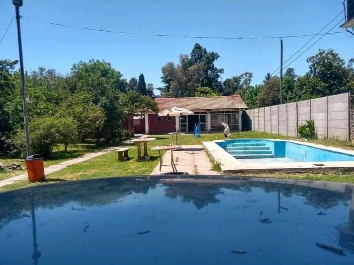 VENTA CASA QUINTA 985MT2 GRAN DIMENSION PILETA QUINCHO TECHADO PARRILLA